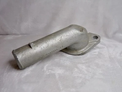 CARCASA TERMOSTATO CUELLO AGUA CHEVROLET CORVETTE 85-91 GM 14084383 Foto 1 de 4