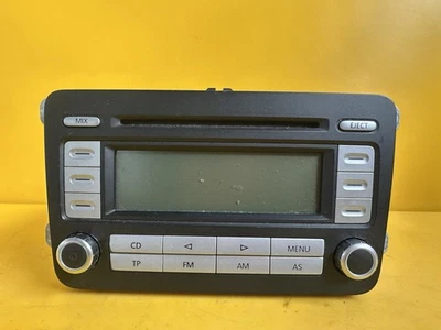 Radio "kein Code Vorhanden" 1K0035186T VW Golf 1.6 1K/1KP/5M/1KM Limousine - Bild 1 von 4