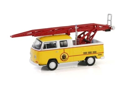 Volkswagen Tipo 2 1968 doble cabina con escalera modelo escala 1:64 - Greenlight 38070B Foto 1 de 4
