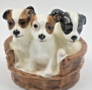 JOLIE FIGURINE CHIOTS TERRIER ROYAL DOULTON HN2588 PORCELAINE OS 3 CHIOTS DANS PANIER - Photo 1/3