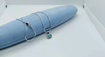 Plata Esterlina 925 Collar Colgante Oval Con Swarovski Piedras CZ Aquamarina - Imagen 1 de 3