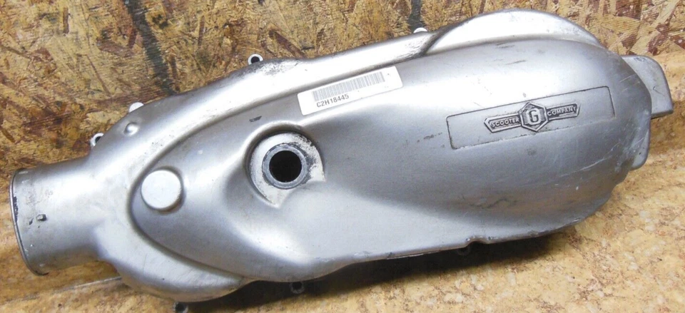 12 PGO Genuino Scooter Buddy 125 CC 125CC Motor Embrague Cubierta Panel Carcasa Foto 1 de 1