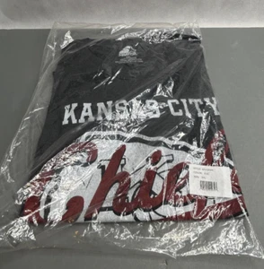 Camiseta negra con logotipo de punta de flecha KC Chiefs Football Established 1960 2XL / XXL NFL - Imagen 1 de 5