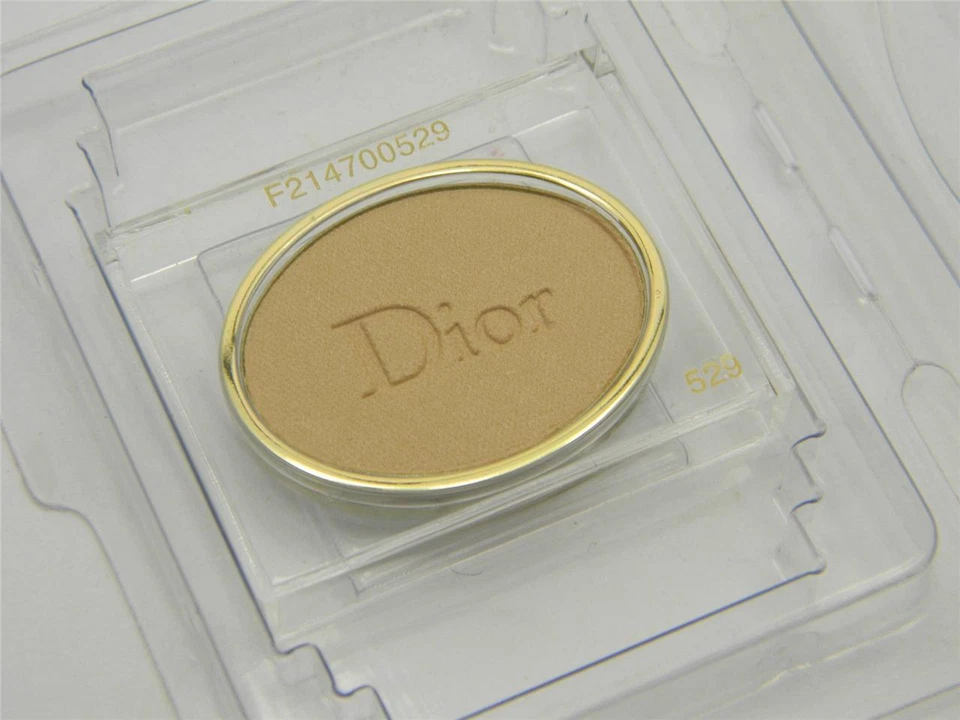 Sombra de ojos Christian Dior 1 color color color turrón 529 Foto 1 de 1