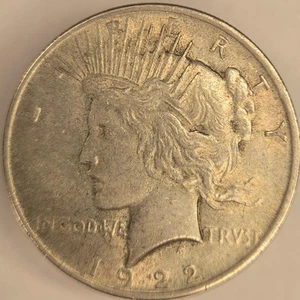 1922 VF Peace Dollar - Picture 1 of 4