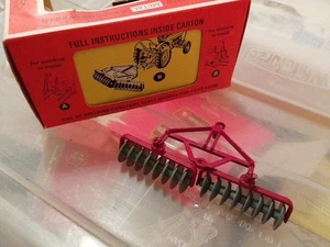 Britains Farm Disc Harrow Cat No. 9534 - Picture 1 of 6