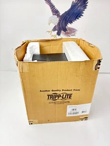 TRIPPLITE APS750 INVERTER CHARGER 750W 120V 12VDC With 2 Kant Twist clamps - Afbeelding 1 van 15