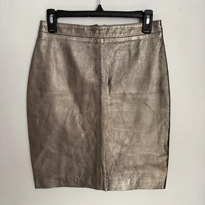 Falda corta de cuero vintage Hugo Buscati lápiz brillante metálico dorado para mujer 2’s Foto 1 de 4