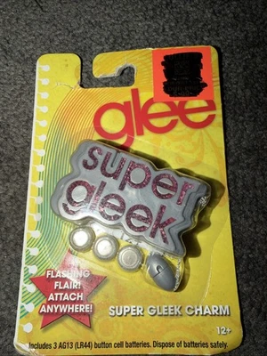 Juego de 4 NUEVO Glee Super Gleek Charm~Flashing Flair~Llavero Llavero Mattel 2010 Foto 1 de 4