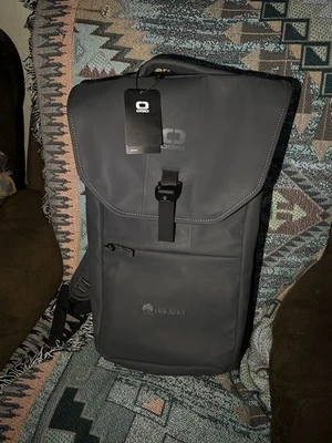 Mochila nova em folha OGIO resistente Rolltop Pack, cinza 22,5 L - Imagem 1 de 4