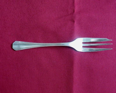 1 Tenedor De Pastel De Metal Plateado Christofle Modelo Boreal 5 - Imagen 1 de 4