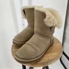 UGG Womens Bailey Single Button Boots Sand Beige Suede Leather Short Boot Sz 7