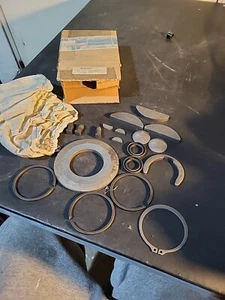 Volvo parts kit 027091887 - Picture 1 of 11