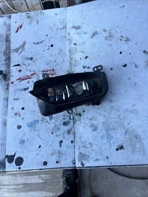 Audi S4 2013 2014 2015 2016 luz antiniebla pasajero derecho OEM 1NE01083208 Foto 1 de 4