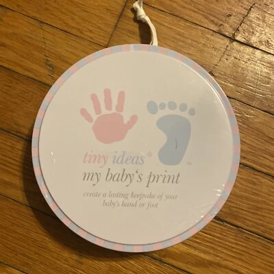 Nuevo Sellado: Tiny Ideas Estampado de Mi Bebé Impresión de Recuerdo de Mano o Pie Unisex Foto 1 de 4