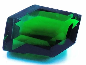 Top Quality 14.75 Ct Green Moldavite Fancy Cut IGL Certified Loose Gemstone AKQ - Picture 1 of 8