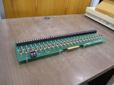 Rack de montaje de módulo de E/S Opto 22 PB24 24 canales nuevo excedente Foto 1 de 4