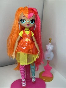 L.O.L. Surprise Fierce Neonlicious 11.5” Fashion Doll With Torso Display - Picture 1 of 12