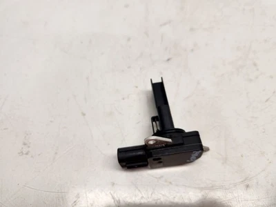 Medidor de flujo de aire Subaru Impreza STi 2008-16 (2,5 L/turbo) Foto 1 de 4