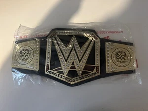 WWE World Heavyweight Wrestling Kids Title Belt Mattel Replica Universal - New - Picture 1 of 2