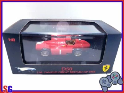 FERRARI D50 J.M. FANGIO BRITAN GP '56 HOT WHEELS ELITE T6276 1/43 PRODOTTO NUOVO - Immagine 1 di 4