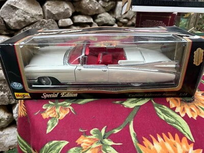 MAISTO USATO 1:18 AUTO DIE CAST CADILLAC ELDORADO BIARRITZ 1959 - Immagine 1 di 4