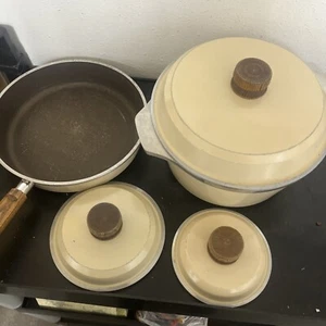 CLUB ALUMINUM COOKWARE YELLOW 5 QUART STOCK POT W DOME LID, 10 PAN-MADE IN USA - Picture 1 of 7