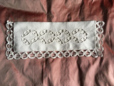 Ancien PORTE-SERVIETTE de pension n° 10 - brodé main - Parfait état - Photo 1/4