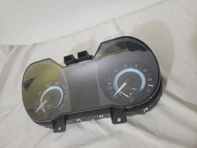 2013 别克曲棍球速度计 Speedo Cluster MPH KPH — 第 1/4 张图片