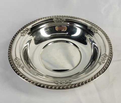 Vintage Wallace Sterling Silver # 225 Serving/Fruit Bowl 223g No Monogram 10" Cover