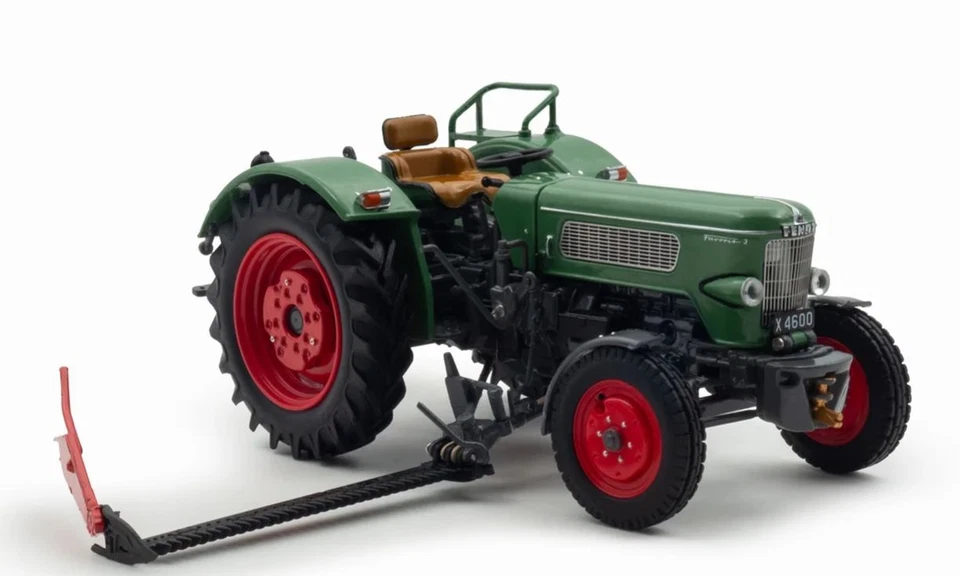 ROS - FENDT Favorit 3 with lateral mower 2wd - Limited to 1000ex. - 1/32 - RO... - Image 1 of 1
