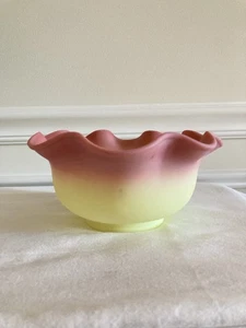 Fenton Burmese Satin Wave Ruffled Bowl Vintage 8.5 In - Picture 1 of 8
