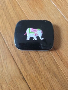 EMPTY Vera Bradley Peppermints Tin Retired Style Pillbox 2.5x2 inch diameter - Picture 1 of 3