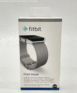 NIB Fitbit Blaze Gray Leather Accessory Band Stainless Steel Frame Sz S - Photo 1 sur 3