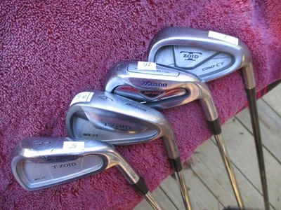 LOTE DE 4 FERROS SORTIDOS DA MIZUNO GRAFITE E AÇO - Imagem 1 de 4