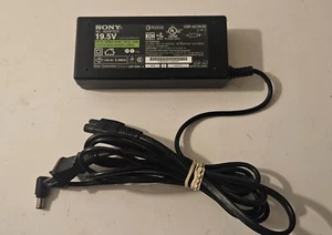 Genuine Sony VGP-AC19V23 AC Adapter For Vaio - Picture 1 of 3