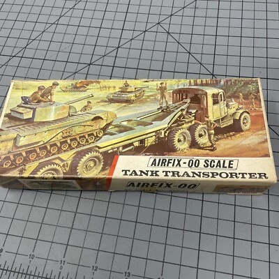 Airfix Products 201V 00 Transporter Plastic Model Kit - Image 1 of 3