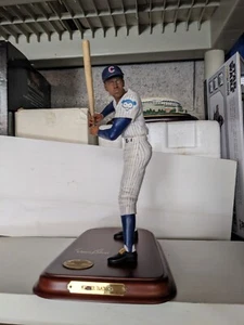 Ernie Banks Danbury Mint Figure Statue Baseball Chicago Cubs MLB - Picture 1 of 5