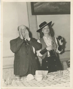 DODGE CITY (1939) • ANN SHERIDAN • Rare Original photo from publicity luncheon - Picture 1 of 1