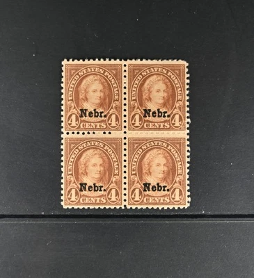 USA Scott # 673 Block of 4 F-VF OG Top LH, Bot NH 20th Century Stamps Cat $105 - Image 1 of 2