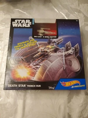 Hot Wheels Starships Star Wars Death Star Trench Run Play Set - Image 1 of 2