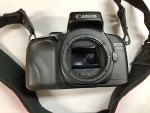 Canon EOS 700 Body SLR 35mm Film Camera Body - Picture 1 of 4
