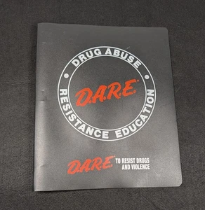 Vintage D.A.R.E Drug Abuse Resistance Education 3 Ring Binder Performore DARE - Picture 1 of 5