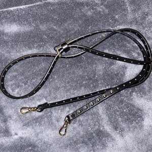 Bandolier Phone Strap Black And Gold - Photo 1 sur 3