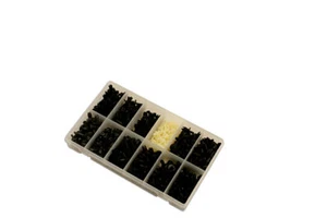 Assortiti Popolare Drive (Push-Pin) Rivetti - 350 Pezzi - Connect 36041 Nuovo - Foto 1 di 1