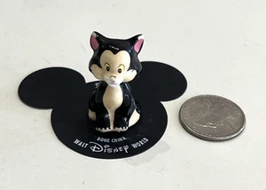 ~~ Vintage Disney Figaro Cat Pinocchio Bone China Mini Figurine 1 1/2" - Picture 1 of 2