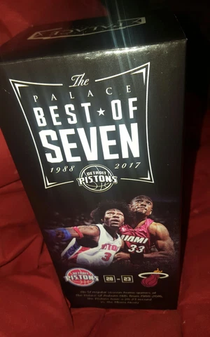 BEN WALLACE - DETROIT PISTONS BOBBLE HEAD - STADIUM GIVEAWAY Cover
