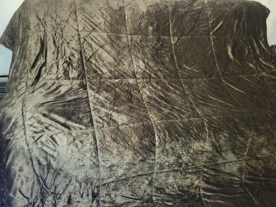 Queen Size 100% Polyester Chocolate Brown Comforter Bedding & Pillow 3 Piece Set - Image 1 of 4