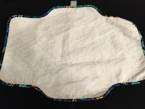 Fasciatoio per bambini Vera Bradley Midnight Blues in spugna - Foto 1 di 3