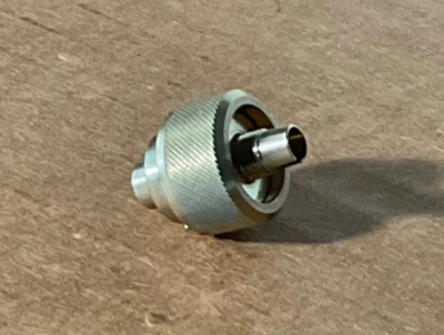 ADAPTADOR INTERFAZ CONECTOR FIBRA ÓPTICA DIN ANGULAR HP AGILENT KEYSIGHT 81000SI Foto 1 de 3